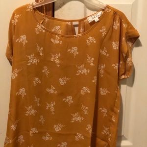 Brand new! Yellow floral blouse